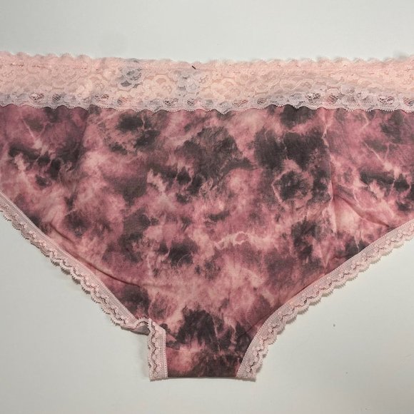 Torrid - WIDE LACE TRIM CHEEKY PANTY - COTTON LACE PINK - Picture 3 of 4